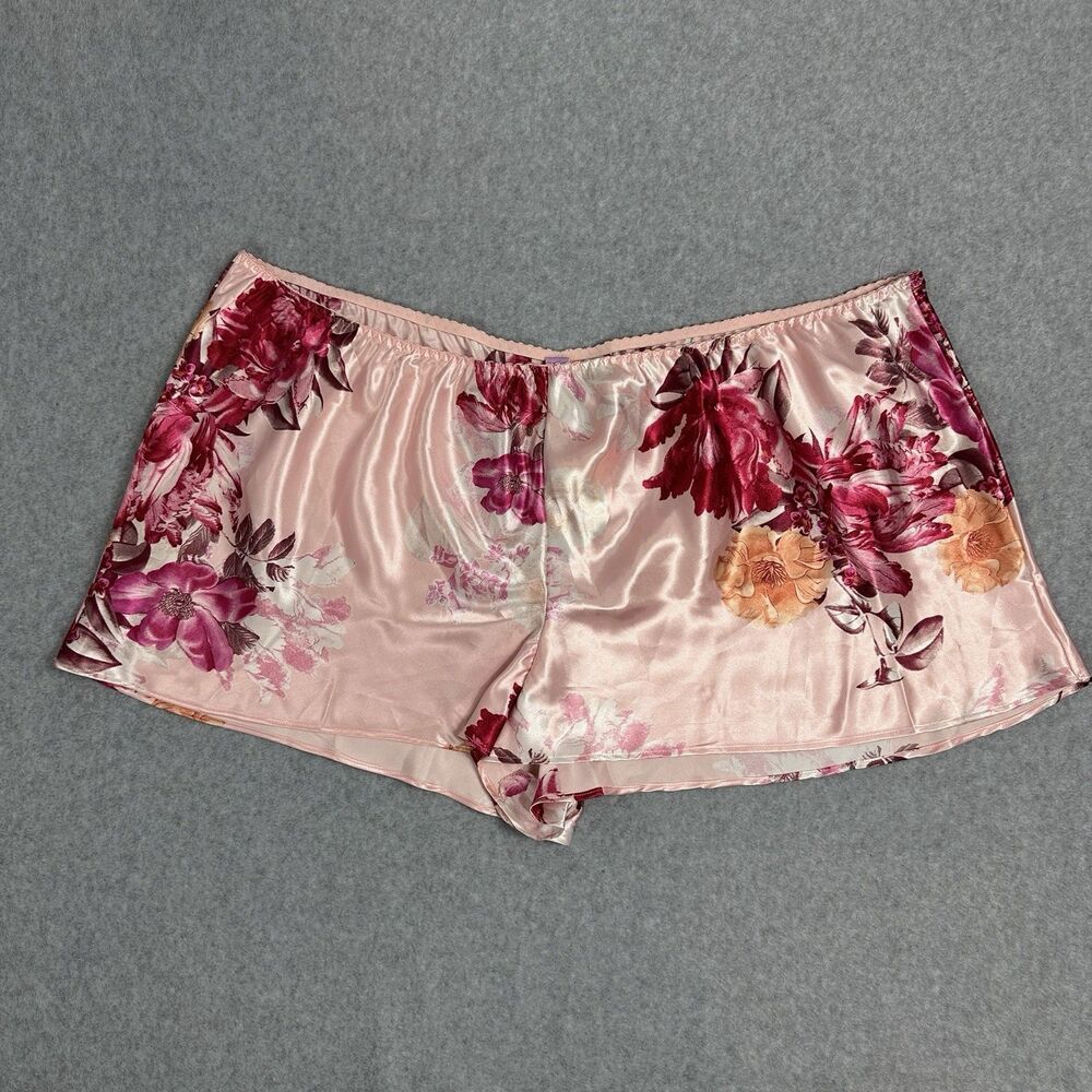 NWT Lilac & London Women’s Size XXL Floral Pink Pajamas Shorts Sleepwear Bottom